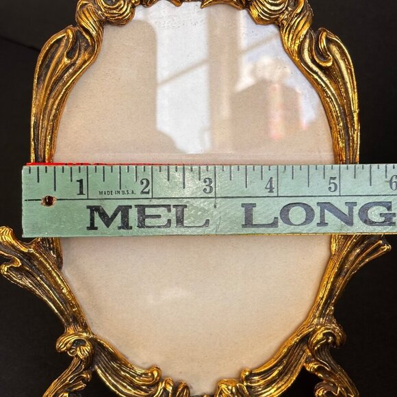 Vintage Gold Tone Picture Frame Metal Oval Scrolls Victorian Art Nouveau Style - Picture 6 of 6